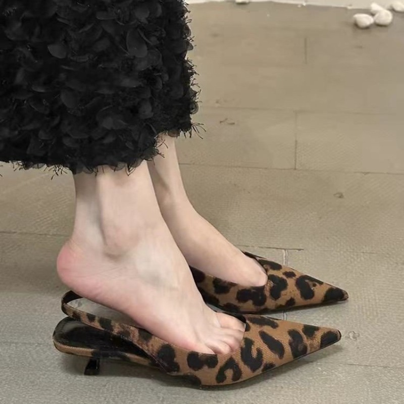 Women'S Shoes Quality - Wiosenno-letnie wsuwane sandały damskie, modne buty